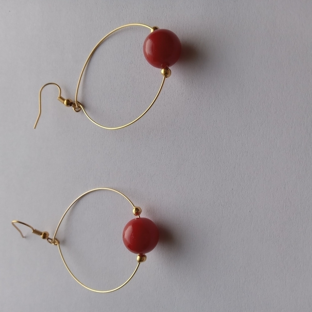 5/$25 Hand crafted Red beaded exposed hoop earrings lagenlook western bohemian - Picture 3 of 5